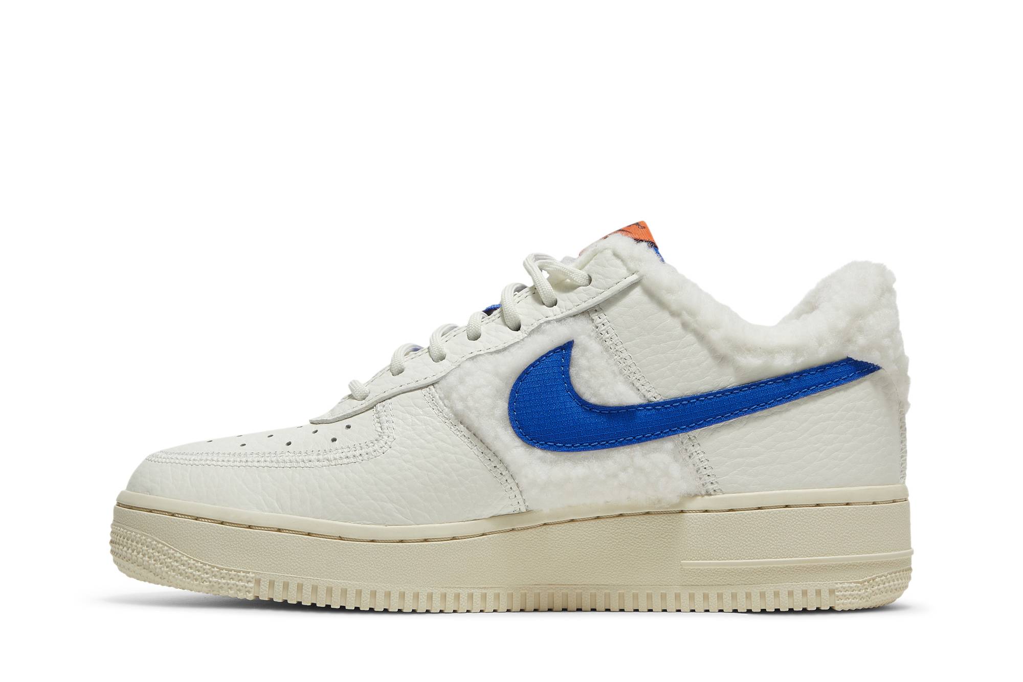 (Women) Nike Air Force 1 07 Sherpa Fleece DO6680-100 Nicesnk
