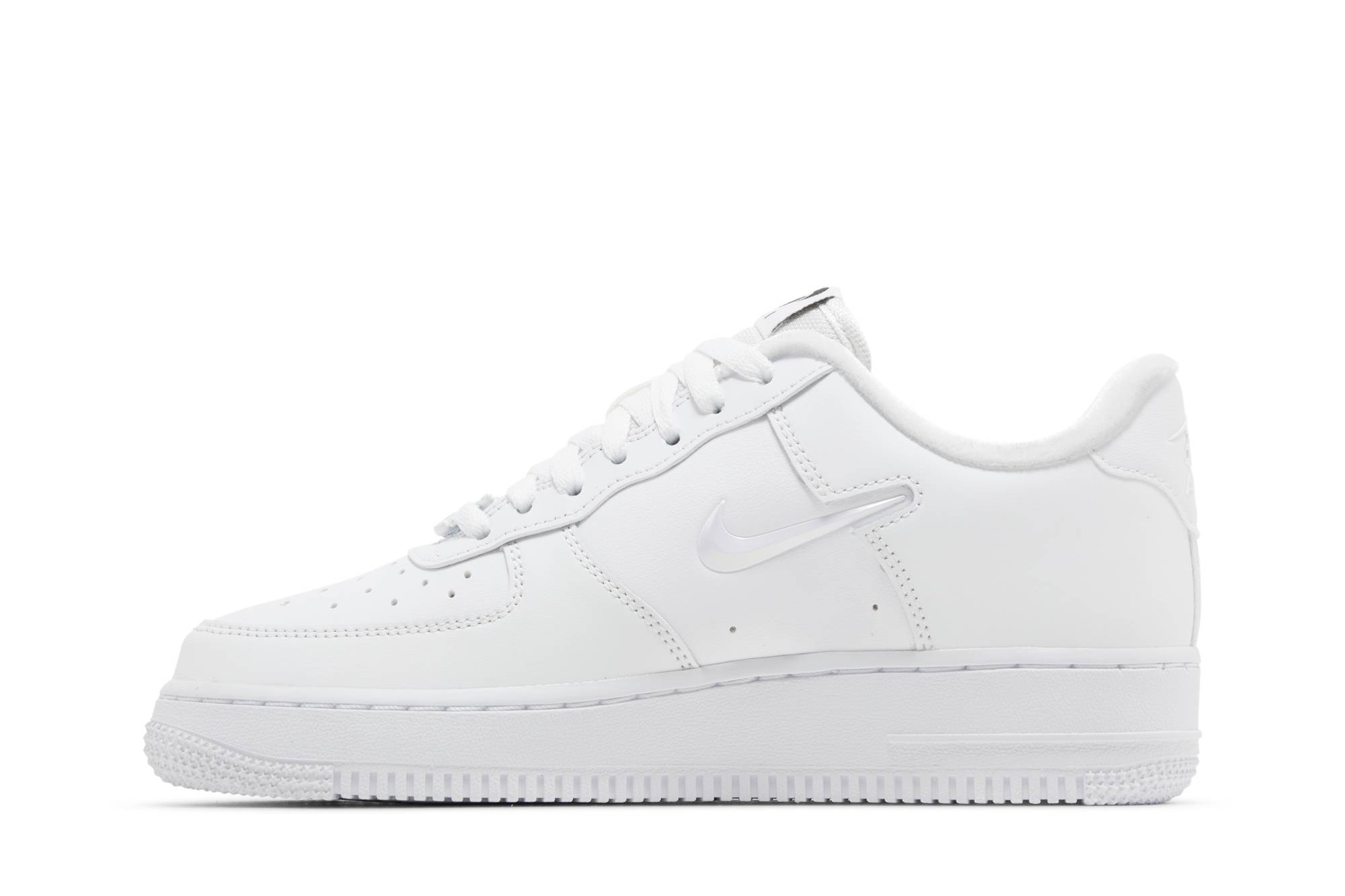 (Women) Nike Air Force 1 ’07 SE ‘Dance – White’ FB8251-100